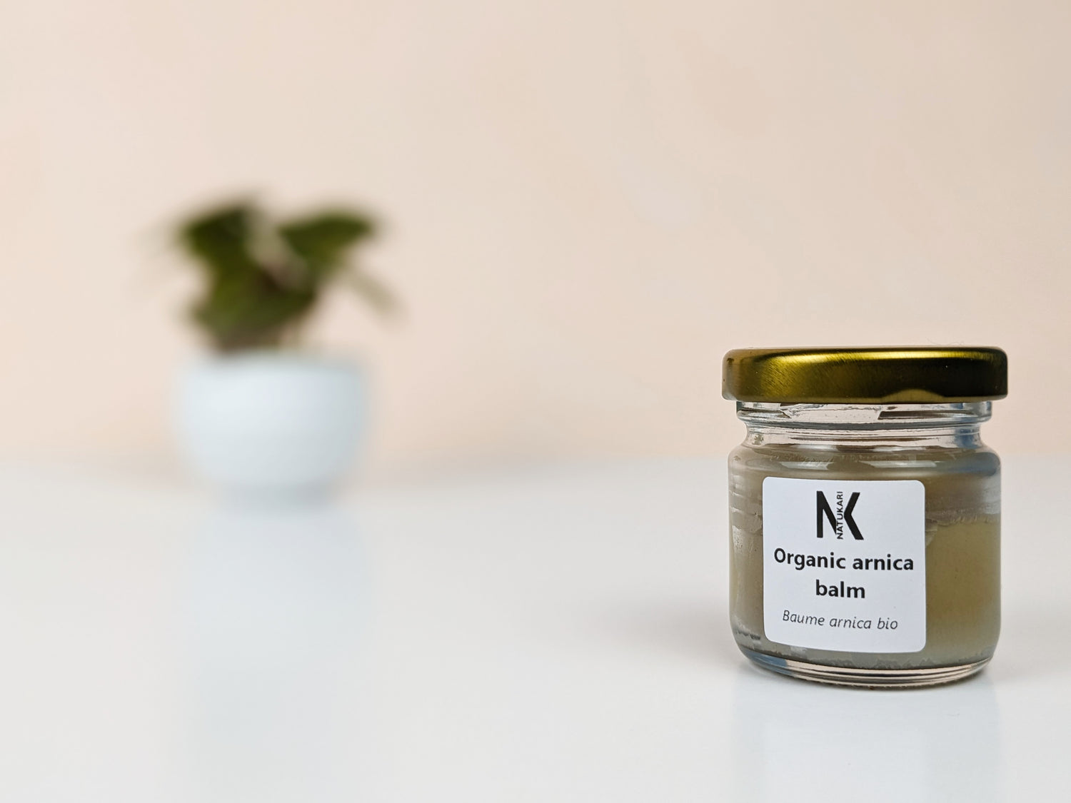 Baume de récupération aux herbes – Arnica, romarin et thym