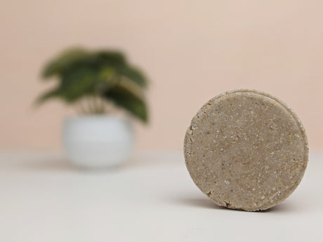 Soothing Oat & Coconut Shampoo Bar