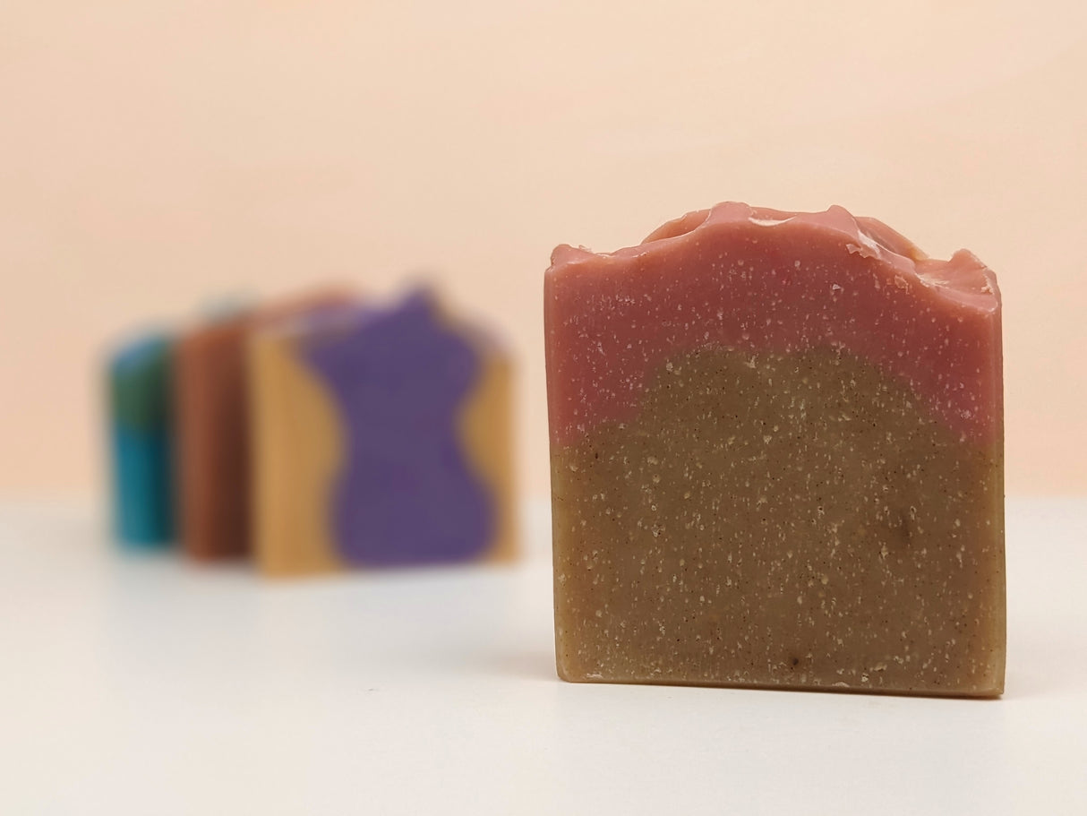Nourishing Cold-Process Soap – 10% Superfat - Strawberry & Lime